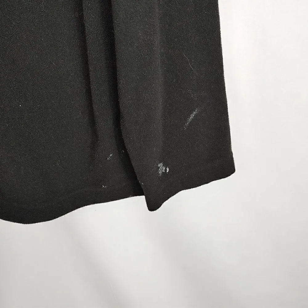 The North Face Men's Size Medium Black Fleece Pullover Sweatshirt.Armpit to arm